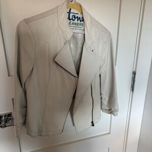 BEBE White Faux Leather Moto Jacket – Size S